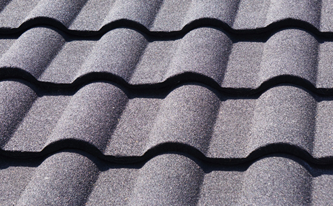 怎么辨別金屬瓦的質(zhì)量好壞？